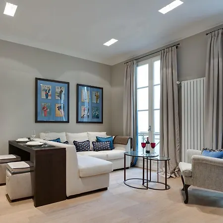 Cozy Borgo Apartment